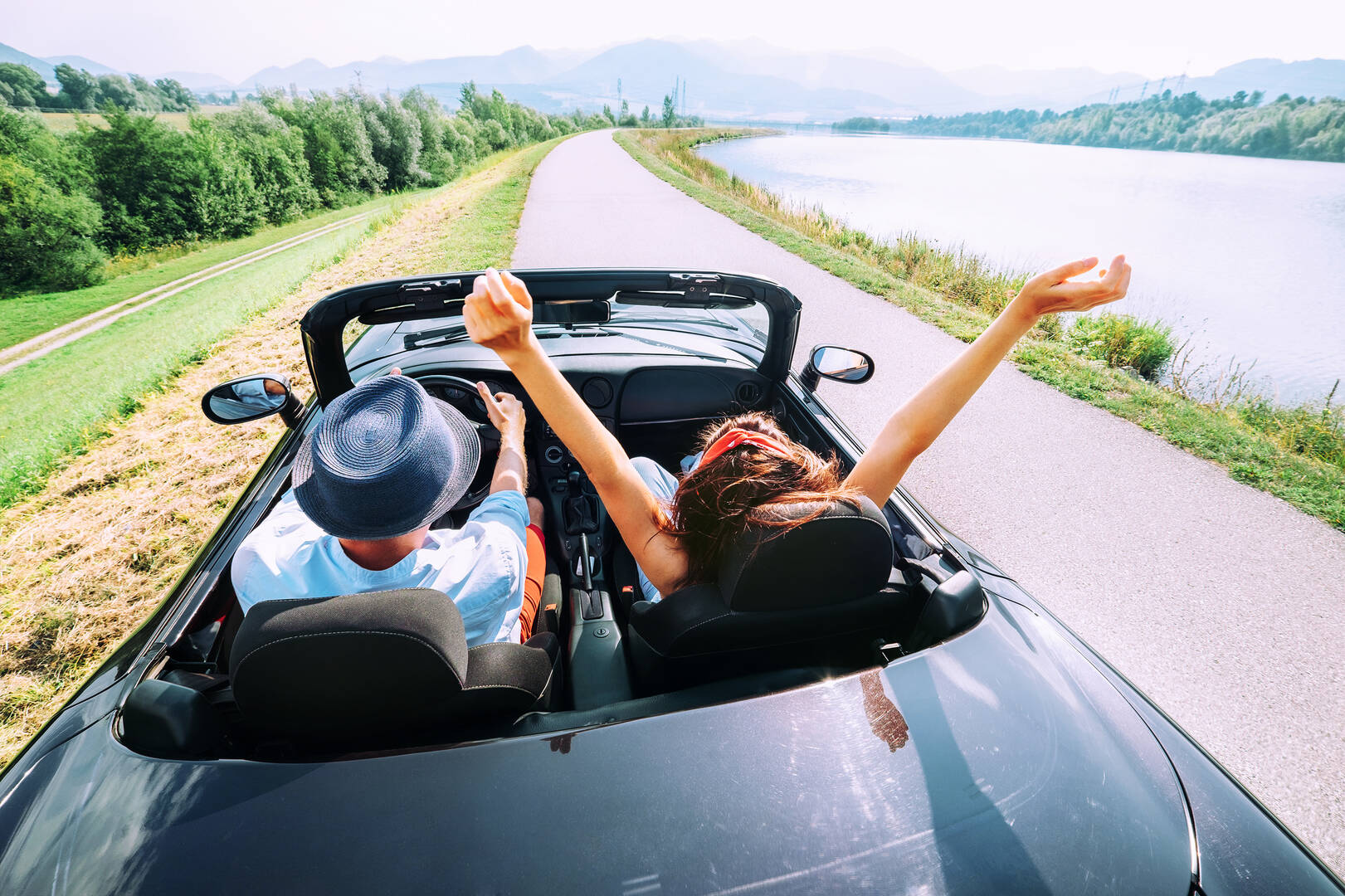 N & K Travel Service